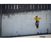 QU AX Pogo Stick 4