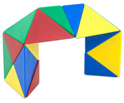 Betzold Magnetwürfel aus 24 farbigen Tetraedern 7