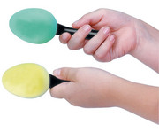 Betzold Schütteleier Maracas mit Griffen 2