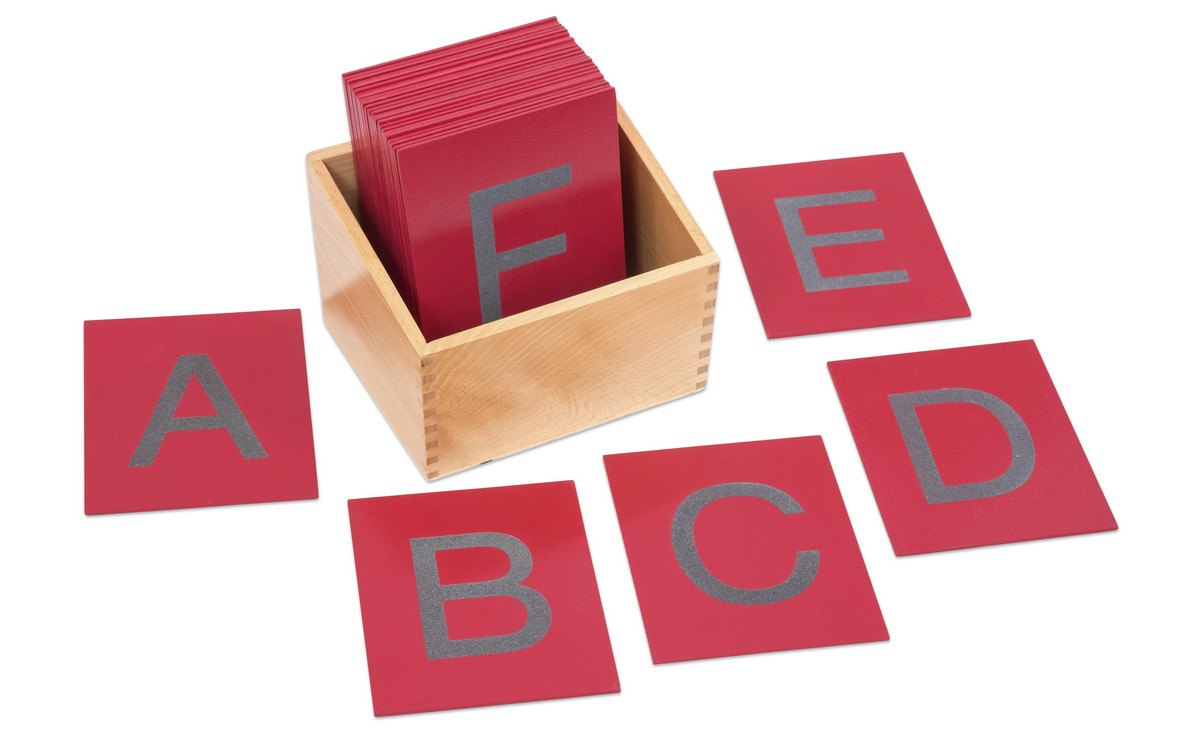 Betzold Fühl und Tastplatten Groß und Kleinbuchstaben