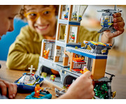 LEGO® City Polizeistation auf der Gefängnisinsel 6